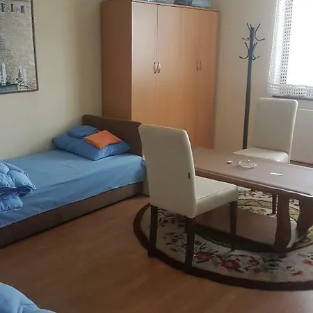 Casa de hóspedes Kuca *